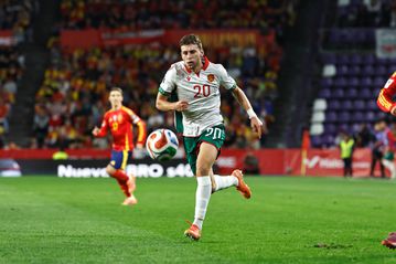 Η στενή παρακολούθηση της ΑΕΚ στον Γκεοργκίεφ, η... σφήνα του Ερυθρού Αστέρα και το δεξί άκρο