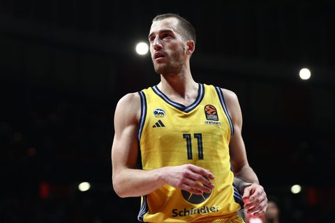 Στο στόχαστρο της ΑΕΚ ο Ματ Τόμας