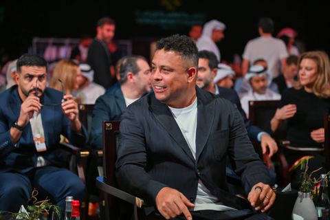 Η απίστευτη ιστορία του Ρονάλντο Ναζάριο: «Έφυγα κλαίγοντας από το γήπεδο με σπασμένο στόμα, αλλά γύρισα και πέτυχα τρία γκολ»