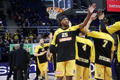 Μίτσελ: Ο σέντερ της ΑΕΚ στην κορυφαία πεντάδα του μήνα στο BCL