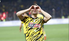 Η ΑΕΚ είναι μόνη στην κορυφή μετά από 1.744 μέρες