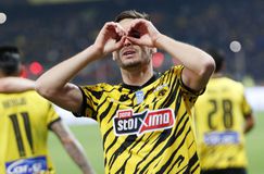 Γκατσίνοβιτς: «Μένω στην ΑΕΚ, πρέπει οπωσδήποτε να κερδίσουμε τίτλο»