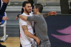 «Μάικ, εσύ στον Παναθηναϊκό, με Αταμάν και Γιαννακόπουλο! Θα ήταν απίστευτο»