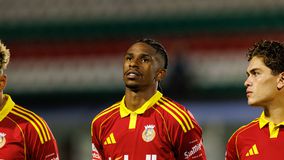 «Τρελαμένος» ο Λουίς, πήγε και στο ρεπό για προπόνηση με... θέα την ΑΕΚ!