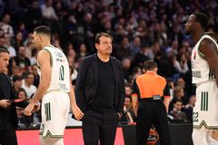 Αταμάν στη Συνέντευξη Τύπου: «Κάναμε τραγικά λάθη- Ο Σλούκας είναι νικητής»