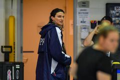 «Επίθεση» στην τρανς κολυμβήτρια Λία Τόμας: Απειλεί τον γυναικείο αθλητισμό