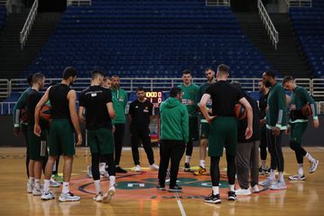 Σερέλης: «Προσπαθούμε να μην σκεφτόμαστε το 12-0»