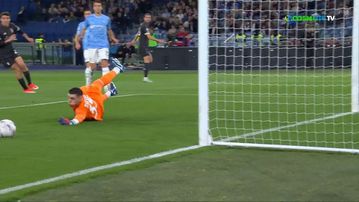 Εντυπωσιακή επέμβαση του Μανδά σε σουτ του Κιέζα