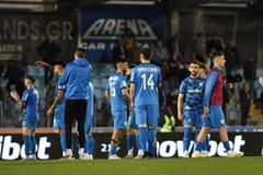 Αποδοκιμασίες από τον κόσμο του ΠΑΣ Γιάννινα και πανό κατά της διοίκησης