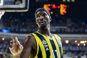 Μια ιστορία αγάπης ανάμεσα στον ρέκορντμαν Χέιζ-Ντέιβις και την πανέμορφη Σλάι (vids)