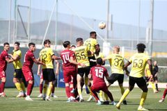 Ισόπαλη η απολαυστική ματσάρα στα Σπάτα ανάμεσα σε ΑΕΚ Β΄ και ΑΕΛ