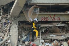 Μιανμάρ: Μάχη με τον χρόνο για τον εντοπισμό επιζώντων – Πάνω από 1.600 νεκροί