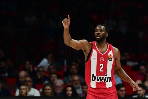 Ολυμπιακός: Ο Κίναν Έβανς απάντησε σε φίλαθλο για τoν τραυματισμό του (pic)