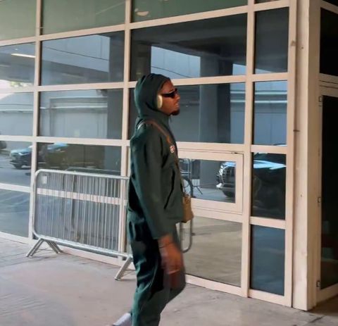 Εντυπωσιακή άφιξη Λεσόρ στο ντέρμπι με Bentley - Το βίντεο του Sportal