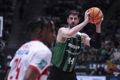 Χωρίς τους βασικούς της σέντερ η Μπανταλόνα απέναντι στην ΑΕΚ