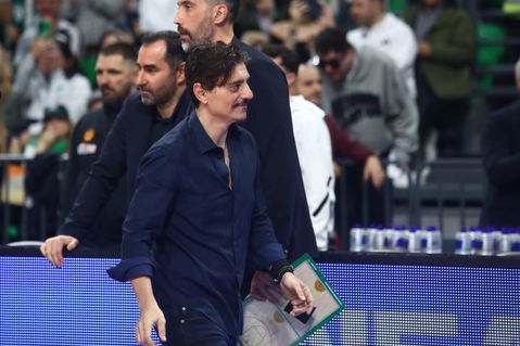 Το Πρωταπριλιάτικο του Γιαννακόπουλου: «32 αγωνιστικές στον Ναν, τρεις φορές να πει συγγνώμη ο Ντόρσεϊ»