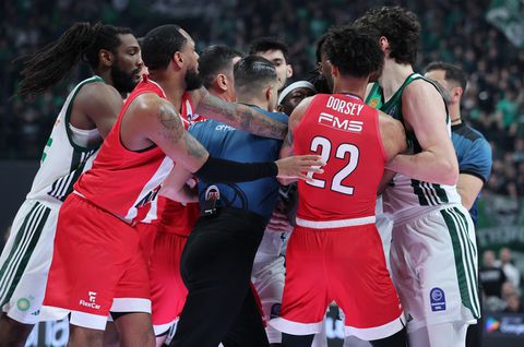 Θερμό επεισόδιο Ναν - Ντόρσεϊ, ήρθαν κεφάλι με κεφάλι - Έξαλλος ο Λεσόρ, «πυροσβέστες» Όσμαν και Λαρεντζάκης (vid)