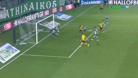 Σωτήρια παρέμβαση Σένκεφελντ στο σουτ του Γαλανόπουλου