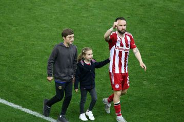 Η κίνηση του Βαλμπουενά τη στιγμή της αντικατάστασής του που μπορεί να σημαίνει πολλά (gallery)