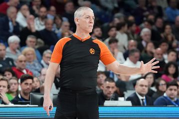 Ο Ερυθρός Αστέρας επιβεβαίωσε την υπόθεση κλοπής του διαιτητή Μπολτάουζερ!