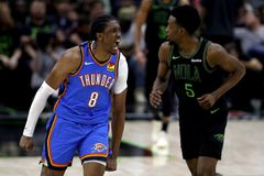 Πρόκριση με... σκούπα για τους Θάντερ