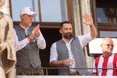 Σέρβα νίκησε παλαίμαχο άσο της Μπάγερν στο δικαστήριο! Εννέα χρόνια ζούσε σε 10 τετραγωνικά - αυτή είναι όλη η ιστορία