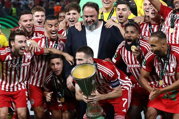 Πέντε εκατομμύρια ευρώ πριμ στους παίκτες του Ολυμπιακού ο Μαρινάκης