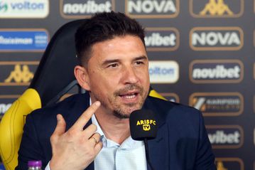 Ρέγιες: «Γι αυτό άφησα τη La Liga για να έρθω στον Άρη - Έκπληκτος με την αφοσίωση του κ. Καρυπίδη»