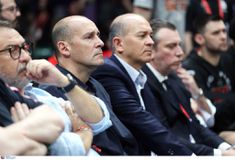 Αγγελόπουλοι: «Η υπομονή μας τελειώνει!»