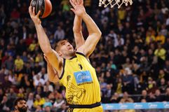 Πάει για κόλπο γκρόσο με Καββαδά ο Πανιώνιος