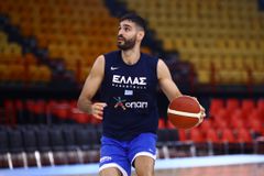 Μαντζούκας: «Ενθουσιασμένος που ήρθα στον Άρη – Να κάνουμε κάτι καλύτερο από πέρσι»