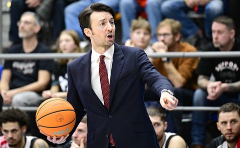 Ο Ταμπελίνι νέος προπονητής της Παρί στη θέση του Σπλίτερ