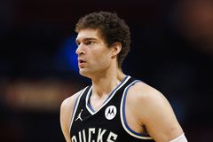 Νούμερο ένα στόχος των Λέικερς ο Μπρουκ Λόπεζ