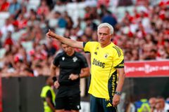 Ο πρόεδρος της Φενέρμπαχτσε για τον Μουρίνιο: «Ένας βαρετός, αλλά αφοσιωμένος άνθρωπος»