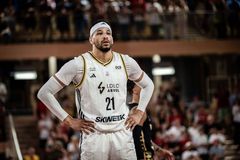 Ο Αντρέ Ρόμπερσον από τη Βιλερμπάν στη Ζενίτ Αγίας Πετρούπολης