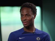 Ο αναγεννημένος Στέρλινγκ είναι το μεγαλύτερο επιθετικό όπλο της Τσέλσι