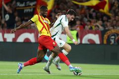 Έπος: Ο Ντάνσο δεν έπαιξε κόντρα στον Παναθηναϊκό και τελικά «κόπηκε» από τη Ρόμα στα ιατρικά: «Εντελώς ακατανόητο»