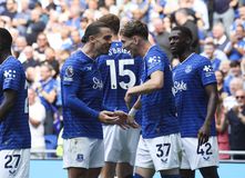 Ματσάρα και νίκη για την Έβερτον κόντρα στη Γουλβς, νίκη στις καθυστερήσεις για τη Γιουνάιτεντ και τεράστιο τρίποντο της Μπόρνμουθ στο Λονδίνο