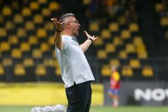 Βαρύ το κλίμα για τον Ουζουνίδη στον Άρη