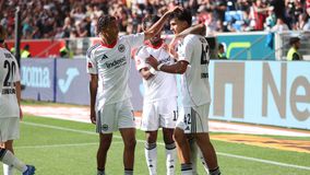 Τριάρα η Άϊντραχτ Φρανκφούρτης, «αυτοκτονία» στο φινάλε για Λεβερκούζεν και νίκες για Στουτγκάρδη και Λειψία