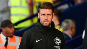 Προπονητής Μπράιτον για Τζίμα και Κωστούλα: «Διαφορετικές περιπτώσεις, λίγο πιο μπροστά ο Στέφανος»