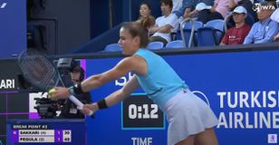 Τα highlights από την ήττα της Σάκκαρη στον ημιτελικό του Τόκιο κόντρα στην Πεγκούλα