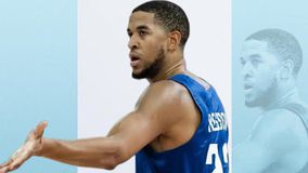 Χέσον: «Να βοηθήσω τη Μύκονο να χτίσει κάτι ξεχωριστό»