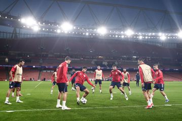 Βιρβίλης: «Περιμένει τον Σιπιόνι ο Μεντιλίμπαρ - Αυτή είναι η πιθανότερη ενδεκάδα» (vid)