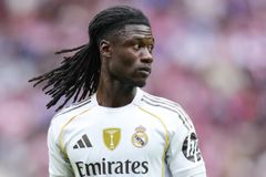 Η Αγγλία «καλεί» τον Καμαβινγκά - Δυσαρεστημένος στη Ρεάλ ο Γάλλος