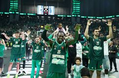 Ένα ξέσπασμα αρκεί για τον υπερπλήρη Παναθηναϊκό