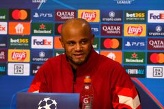 Ο Κομπανί εξέπληξε με τις γνώσεις του: Ποιον Κύπριο ήρωα ήξερε (vid)