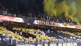 Το εντυπωσιακό κορεό των οπαδών της ΑΕΚ