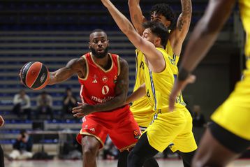 Σούπερ ΜακΙντάιρ, «τρένο» ο Ερυθρός Αστέρας και νικηφόρο πέρασμα από την έδρα της Μακάμπι