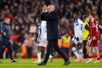 Διχασμένοι οι οπαδοί της Λίβερπουλ: Να απολυθεί ο Άρνε Σλοτ;